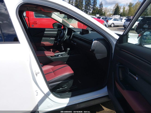 2025 Mazda Cx-50 Hybrid Premium Plus Package მანქანა იყიდება აუქციონზე, vin: 7MMVAAEW7SN132989, აუქციონის ნომერი: 44884402
