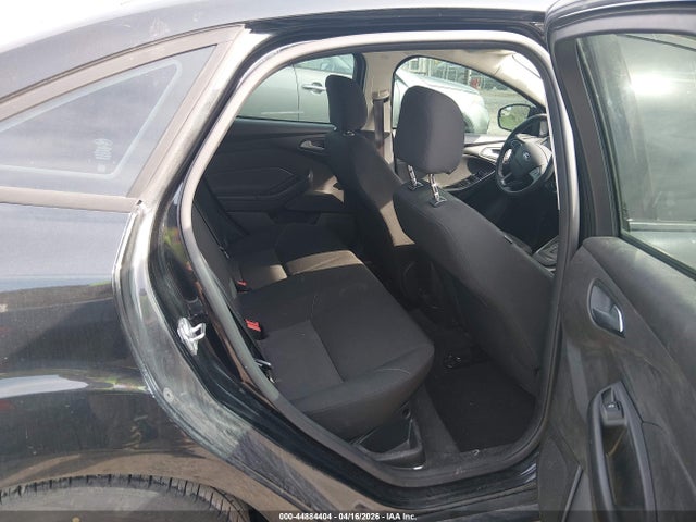 Aukcja sprzedaży 2015 Ford Focus Se, vin: 1FADP3F24FL383218, numer aukcji: 44884404