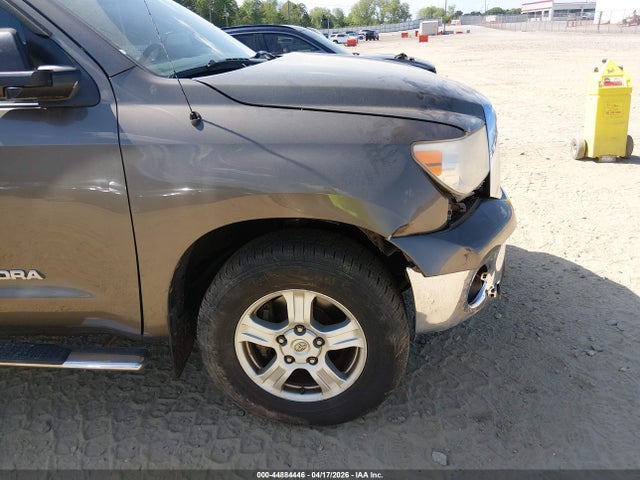 44884446 :رقم المزاد ، 5TFRM5F10BX026181 vin ، 2011 Toyota Tundra Grade 4.6l V8 مزاد بيع