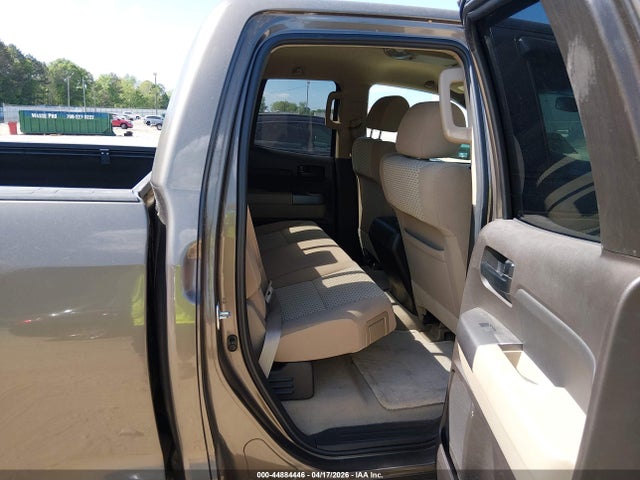 44884446 :رقم المزاد ، 5TFRM5F10BX026181 vin ، 2011 Toyota Tundra Grade 4.6l V8 مزاد بيع