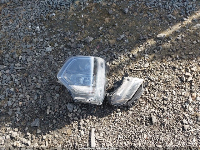 44884454 :رقم المزاد ، 5NMS3CAD1KH002863 vin ، 2019 Hyundai Santa Fe Sel مزاد بيع