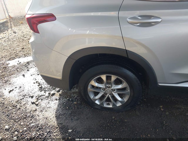 44884454 :رقم المزاد ، 5NMS3CAD1KH002863 vin ، 2019 Hyundai Santa Fe Sel مزاد بيع