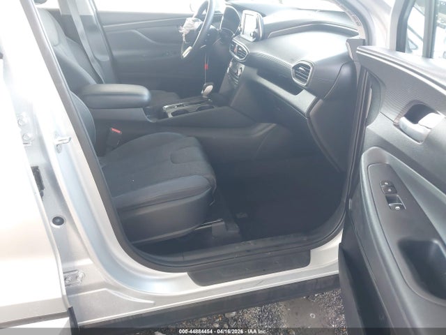 44884454 :رقم المزاد ، 5NMS3CAD1KH002863 vin ، 2019 Hyundai Santa Fe Sel مزاد بيع