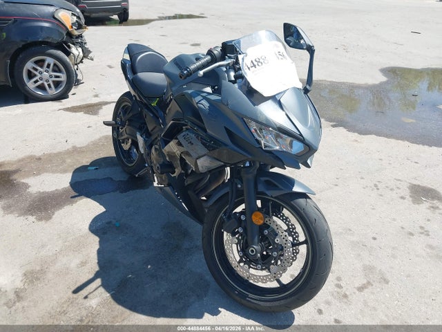Продаж на аукціоні авто 2024 Kawasaki Ex650 R, vin: ML5EXER19RDAD5340, номер лоту: 44884456