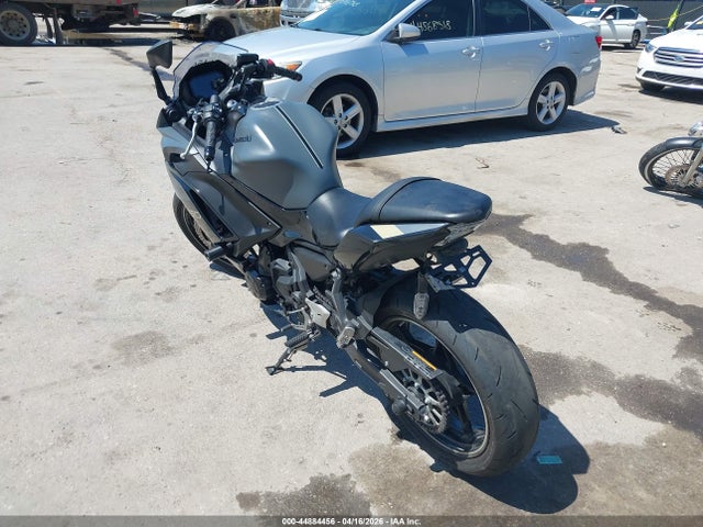 Продаж на аукціоні авто 2024 Kawasaki Ex650 R, vin: ML5EXER19RDAD5340, номер лоту: 44884456