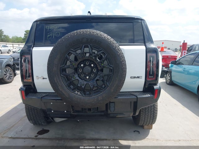 44884458 :رقم المزاد ، 1GKB0NDE9RU104380 vin ، 2024 Gmc Hummer Ev Suv 2x مزاد بيع