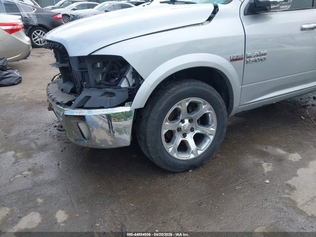 44884506 :رقم المزاد ، 1C6RR7NT6JS208471 vin ، 2018 Ram 1500 Laramie  4x4 5'7 Box مزاد بيع