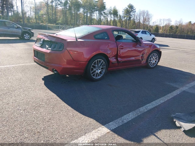 2013 Ford Mustang V6 Premium მანქანა იყიდება აუქციონზე, vin: 1ZVBP8AM3D5259947, აუქციონის ნომერი: 44884518