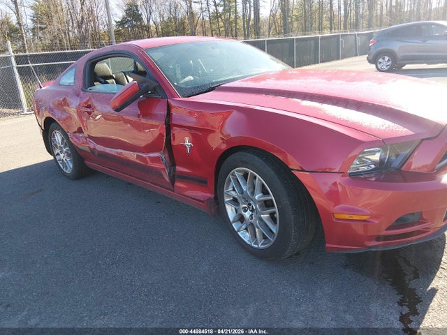 2013 Ford Mustang V6 Premium მანქანა იყიდება აუქციონზე, vin: 1ZVBP8AM3D5259947, აუქციონის ნომერი: 44884518