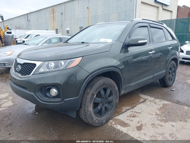 2011 Kia Sorento Lx მანქანა იყიდება აუქციონზე, vin: 5XYKT4A17BG111172, აუქციონის ნომერი: 44884519
