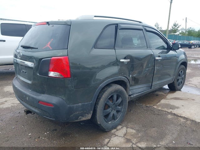 2011 Kia Sorento Lx მანქანა იყიდება აუქციონზე, vin: 5XYKT4A17BG111172, აუქციონის ნომერი: 44884519