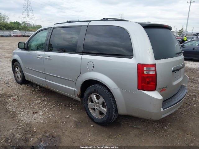 Продаж на аукціоні авто 2010 Dodge Grand Caravan Sxt, vin: 2D4RN5D13AR367865, номер лоту: 44884532
