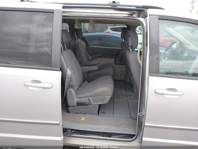 Продаж на аукціоні авто 2010 Dodge Grand Caravan Sxt, vin: 2D4RN5D13AR367865, номер лоту: 44884532