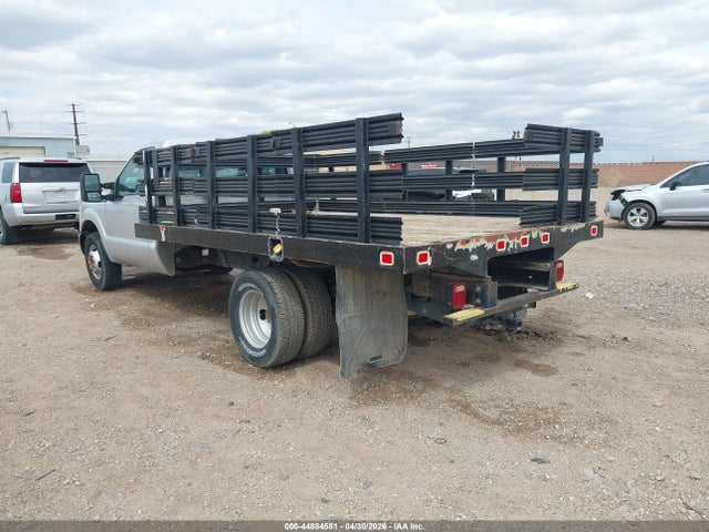 1FDRF3G62FEA14734 Ford F-350 Chassis Xl
