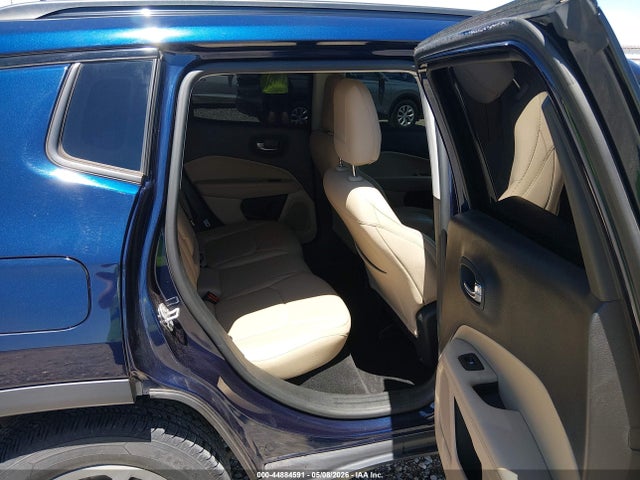 44884591 :رقم المزاد ، 3C4NJCABXJT374401 vin ، 2018 Jeep Compass Sport Fwd مزاد بيع