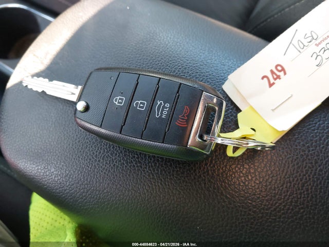 Aukcja sprzedaży 2016 Kia Forte Lx, vin: KNAFK4A60G5593612, numer aukcji: 44884623