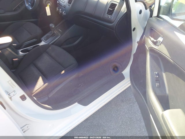 Aukcja sprzedaży 2016 Kia Forte Lx, vin: KNAFK4A60G5593612, numer aukcji: 44884623