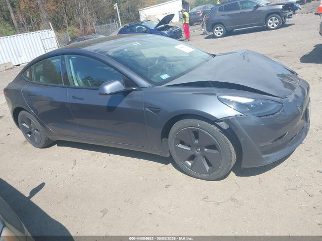 Продажа на аукционе авто 2022 Tesla Model 3 Rear-wheel Drive, vin: 5YJ3E1EA9NF231803, номер лота: 44884652