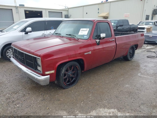 44884655 :رقم المزاد ، 1GTER14H4HJ525067 vin ، 1987 Gmc R15 Conventional R1500 مزاد بيع