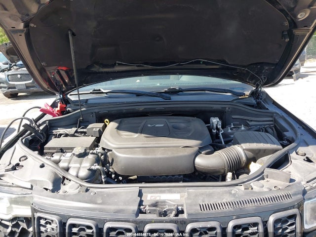 2018 Jeep Grand Cherokee Laredo 4x2 მანქანა იყიდება აუქციონზე, vin: 1C4RJEAG5JC300730, აუქციონის ნომერი: 44884675