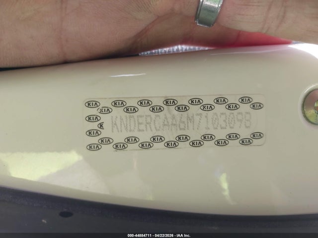 44884711 :رقم المزاد ، KNDERCAA6M7103098 vin ، 2021 Kia Seltos Ex مزاد بيع