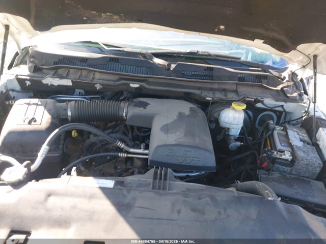 3C6JR6AG8KG657532 RAM 1500 Classic Tradesman 4x2 6&#039;4 Box