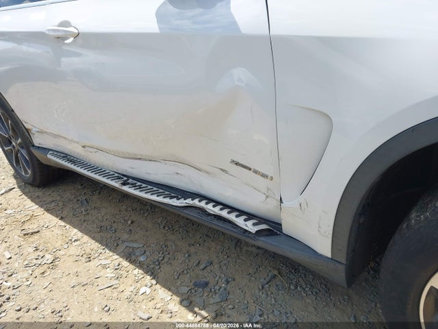 Продажа на аукционе авто 2015 Bmw X5 Xdrive35i, vin: 5UXKR0C57F0P18092, номер лота: 44884759