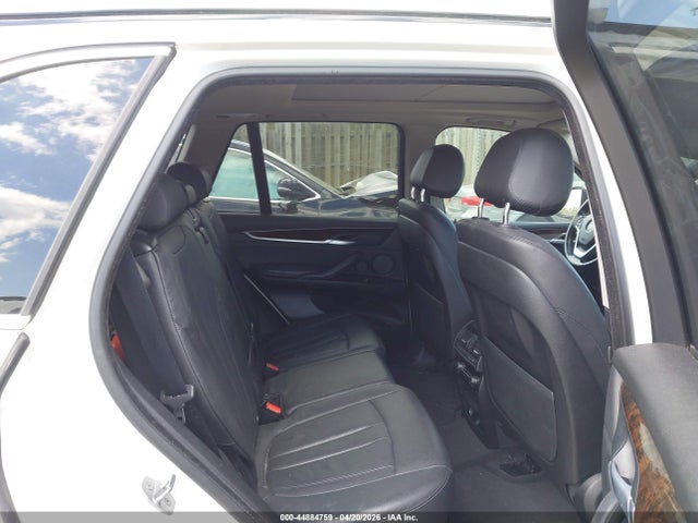 Продажа на аукционе авто 2015 Bmw X5 Xdrive35i, vin: 5UXKR0C57F0P18092, номер лота: 44884759