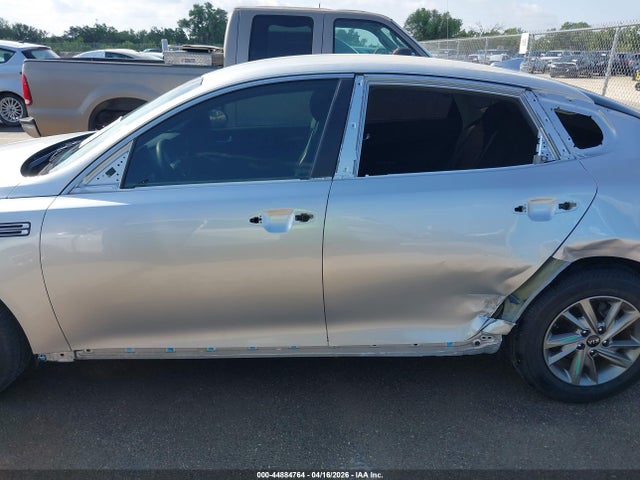 KIA OPTIMA LX/S 2019 5XXGT4L36KG309685 Image 15