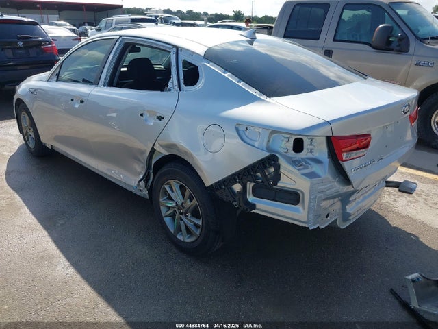 KIA OPTIMA LX/S 2019 5XXGT4L36KG309685 Image 3