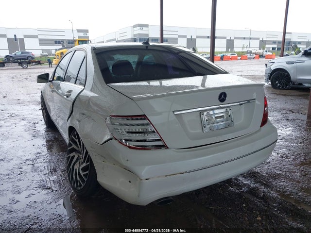 Aukcja sprzedaży 2013 Mercedes-benz C 250 Luxury, vin: WDDGF4HBXDA867681, numer aukcji: 44884772