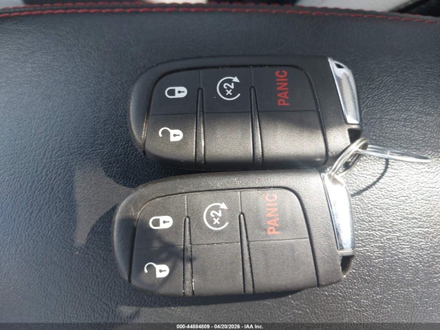 44884809 :رقم المزاد ، 3C4NJDCB0JT272883 vin ، 2018 Jeep Compass Limited 4x4 مزاد بيع