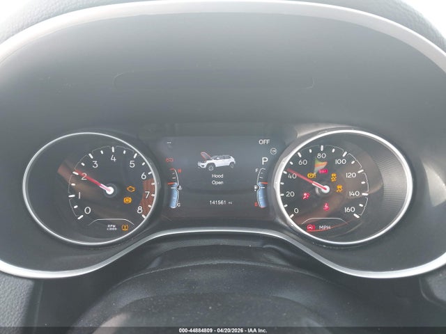 44884809 :رقم المزاد ، 3C4NJDCB0JT272883 vin ، 2018 Jeep Compass Limited 4x4 مزاد بيع