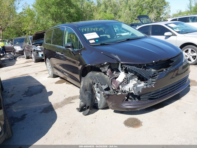 2018 Chrysler Pacifica L მანქანა იყიდება აუქციონზე, vin: 2C4RC1AG6JR274875, აუქციონის ნომერი: 44884839