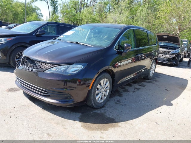 2018 Chrysler Pacifica L მანქანა იყიდება აუქციონზე, vin: 2C4RC1AG6JR274875, აუქციონის ნომერი: 44884839