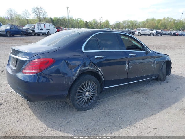 Продажа на аукционе авто 2015 Mercedes-benz C 300 Luxury 4matic, vin: 55SWF4KBXFU013328, номер лота: 44884844