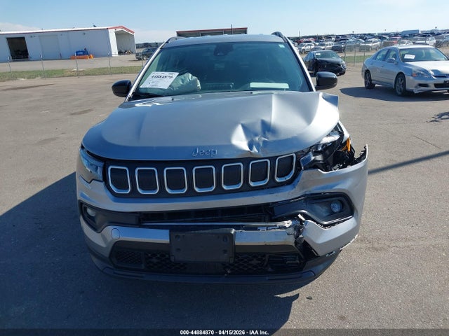 Продажа на аукционе авто 2022 Jeep Compass Latitude 4x4, vin: 3C4NJDBB3NT102217, номер лота: 44884870