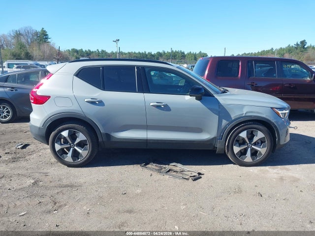 YV4L12UC1S2582821 Volvo Xc40 B5 Plus Dark Theme