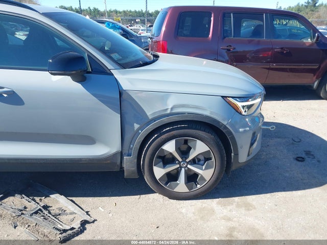 YV4L12UC1S2582821 Volvo Xc40 B5 Plus Dark Theme