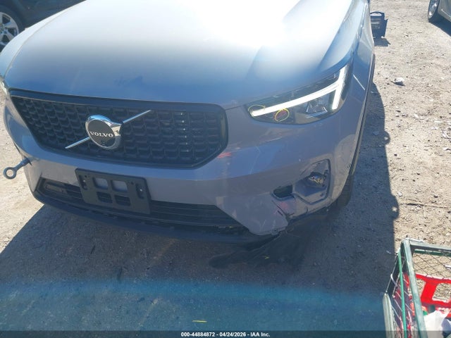 YV4L12UC1S2582821 Volvo Xc40 B5 Plus Dark Theme