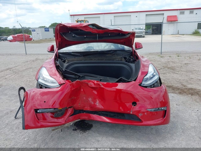Продажа на аукционе авто 2022 Tesla Model Y Long Range Dual Motor All-wheel Drive, vin: 7SAYGDEE8NF308801, номер лота: 44884881