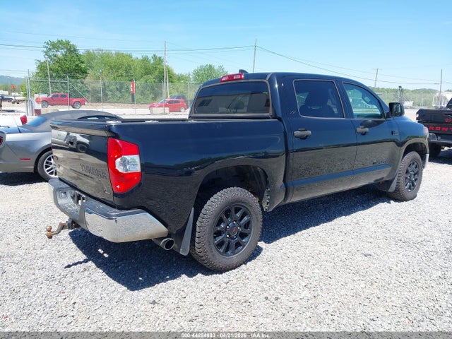 Продаж на аукціоні авто 2021 Toyota Tundra Sr5, vin: 5TFDY5F15MX977672, номер лоту: 44884893
