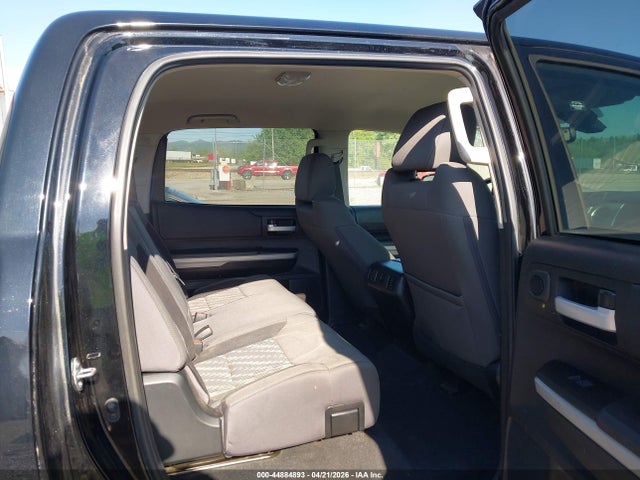 Продаж на аукціоні авто 2021 Toyota Tundra Sr5, vin: 5TFDY5F15MX977672, номер лоту: 44884893