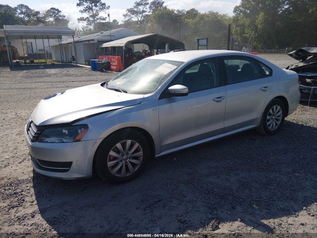 Aukcja sprzedaży 2015 Volkswagen Passat 1.8t Wolfsburg Edition, vin: 1VWAT7A32FC037360, numer aukcji: 44884898
