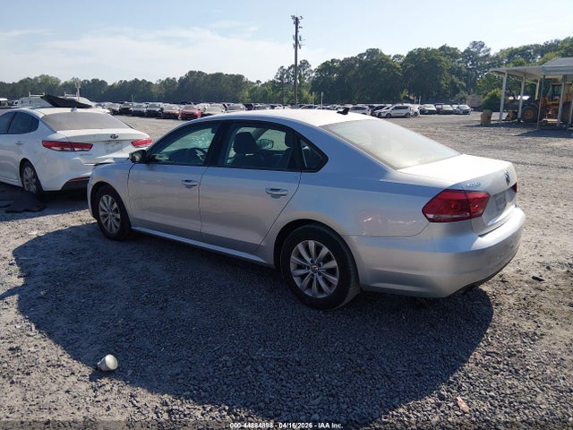 Aukcja sprzedaży 2015 Volkswagen Passat 1.8t Wolfsburg Edition, vin: 1VWAT7A32FC037360, numer aukcji: 44884898