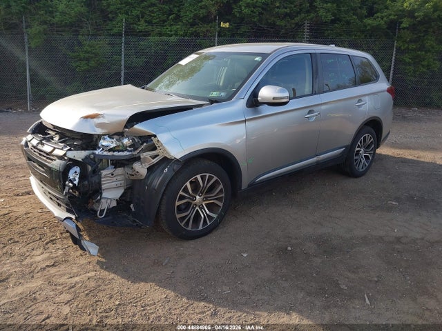 Продажа на аукционе авто 2018 Mitsubishi Outlander Se, vin: JA4AD3A32JJ001899, номер лота: 44884905