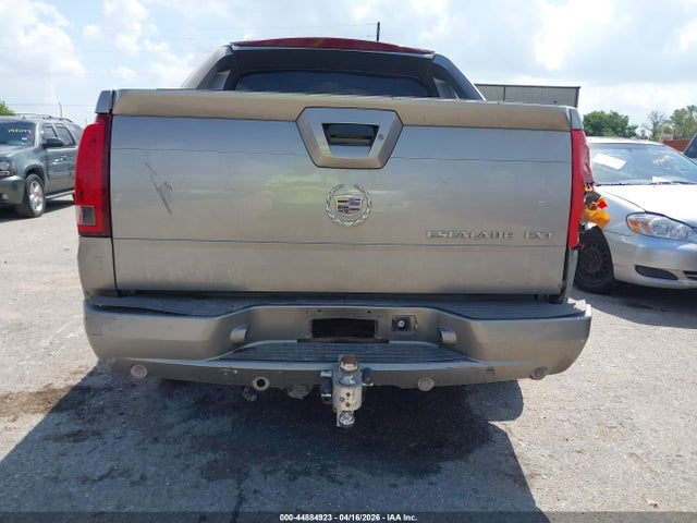 Продажа на аукционе авто 2002 Cadillac Escalade Ext Standard, vin: 3GYEK63N72G229536, номер лота: 44884923