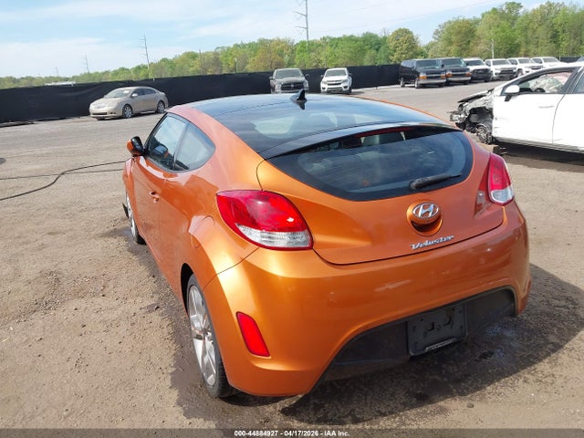 Продаж на аукціоні авто 2016 Hyundai Veloster, vin: KMHTC6AD7GU252707, номер лоту: 44884927