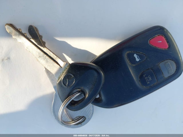 Продаж на аукціоні авто 2003 Mazda Mx-5 Miata Cloth/ls/se/shinsen, vin: JM1NB353030304793, номер лоту: 44884938