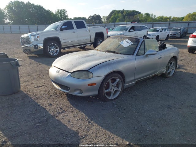 Продаж на аукціоні авто 2003 Mazda Mx-5 Miata Cloth/ls/se/shinsen, vin: JM1NB353030304793, номер лоту: 44884938